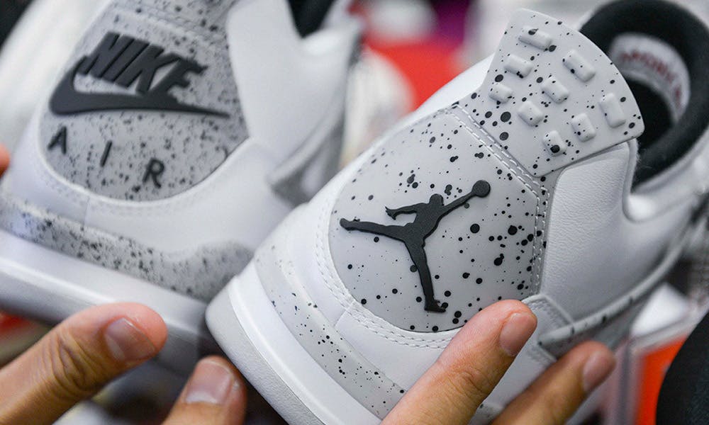 air jordan logo on shoes